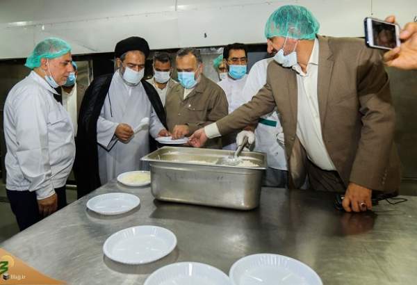 آخرین وضعیت آشپزخانه زائران ایرانی در مدینه/ کیفیت مطلوب و تنوع غذا