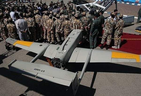 Mohajer-4, Iranian drone filming US vessel