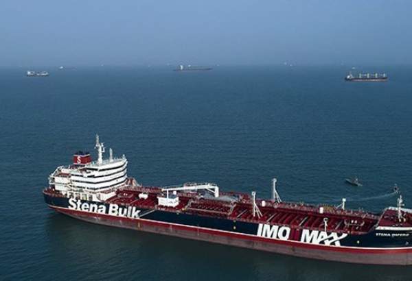 حقوقدان آمریکایی : توقیف کشتی انگلیسی توسط ایران «قانونی» است