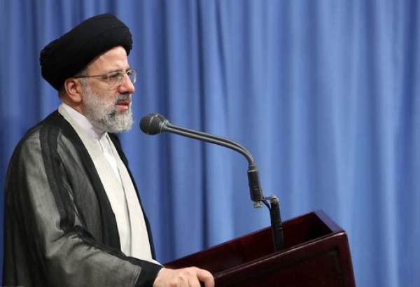 آیت الله رئیسی: نامه‌های رهبری جرقه‌های ضدیت با ظلم را در دنیا زده است