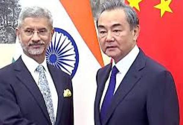 بھارتی وزیر خارجہ  جے شنکر نے اپنے چینی ہم منصب سے ملاقات کی