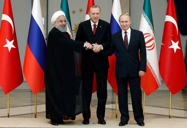 نشست سران ایران، روسیه و ترکیه اواخر شهریور برگزار می شود