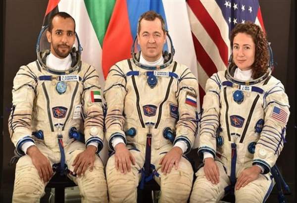 فضانورد اماراتی قرآن را به فضا می‌برد