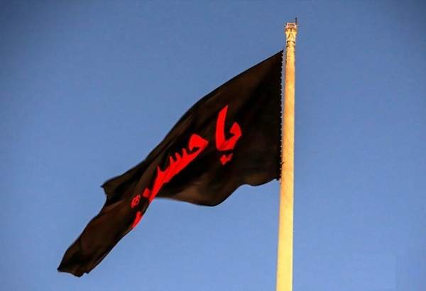 تهران با اهتزاز پرچم «یا حسین» سیاهپوش شد