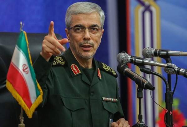 سرلشکر باقری: ارتش آمریکا ترامپ را برای جلوگیری از حمله به ایران توجیه کرد