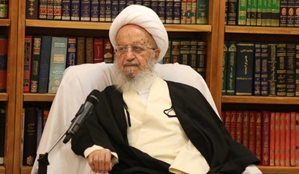 آية الله مكارم شيرازي: العدو يستخدم كل قواه لإثارة الخلافات بين الامة الاسلامية