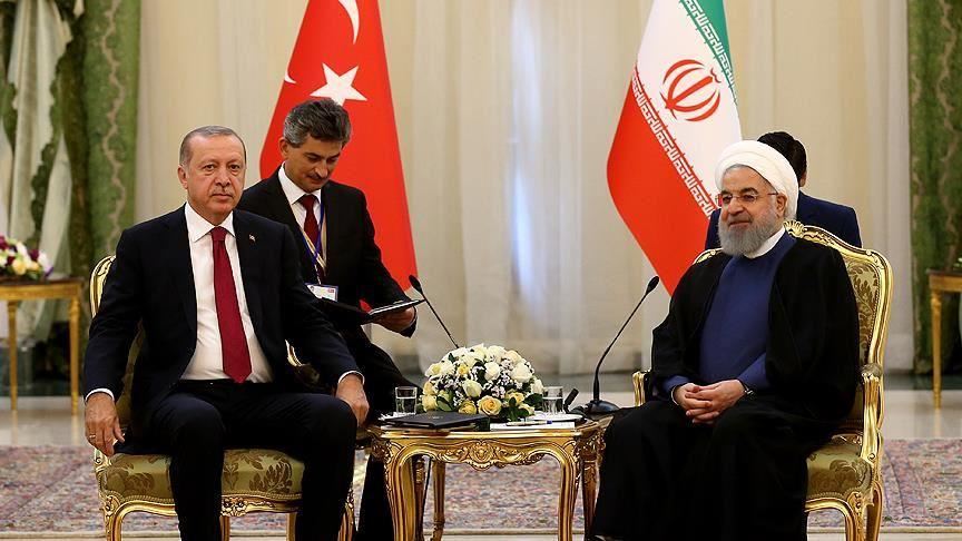 أردوغان يلتقي روحاني قبيل القمة الثلاثية حول سوريا