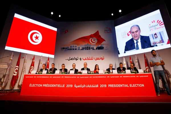 سعيّد والقروي رسميا الى الدور الثاني من رئاسيات تونس