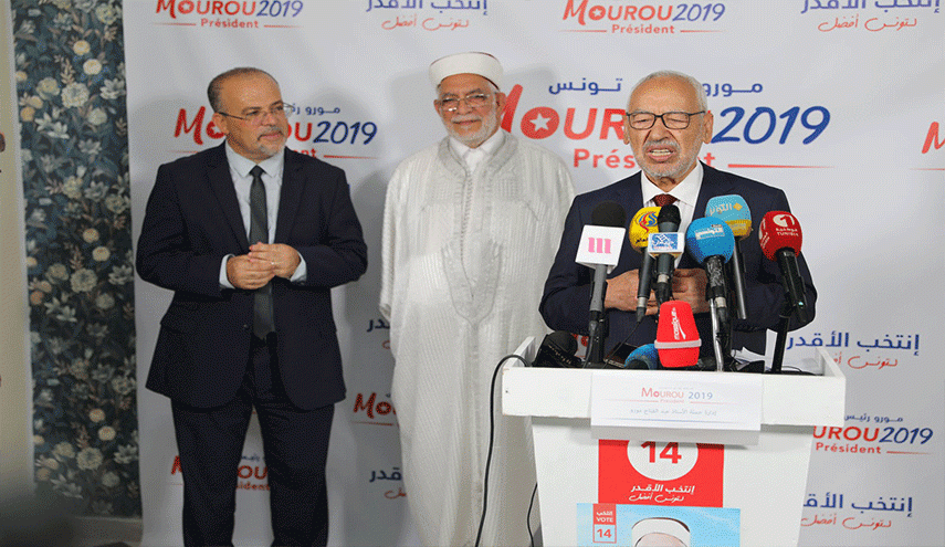 الغنوشي يدعو التونسيين لتمكين النهضة كتلة برلمانية