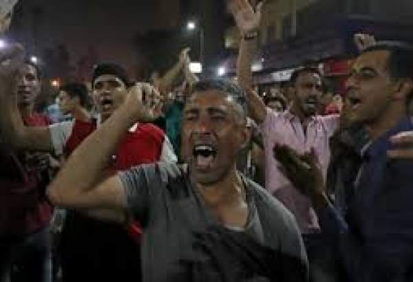مصر کے مختلف شہروں میں صدر السیسی کے خلاف مظاہرے