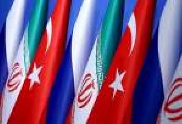 ایران روس اور ترکی کے وزرائے خارجہ کی جانب سے خطے میں امن کی بحالی پر اتفاق