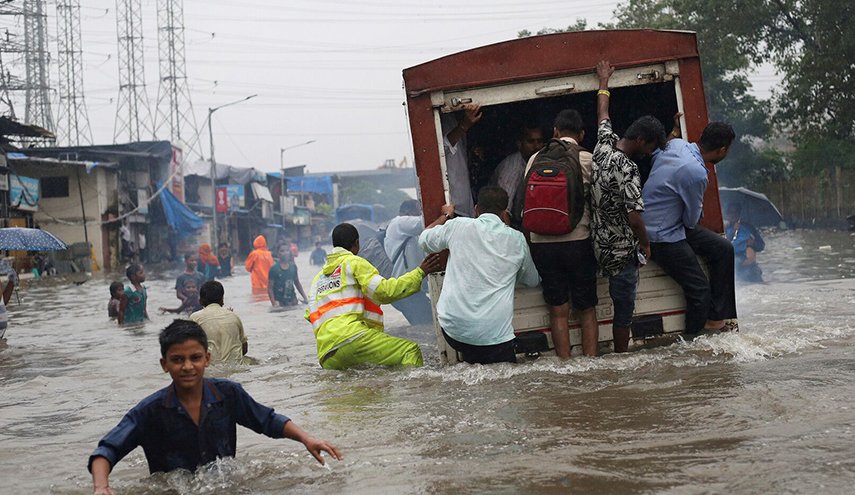 140قتيلا آخر حصيلة ضحايا الأمطار في الهند