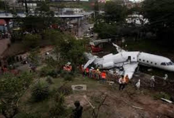 امریکہ میں ریاست کنیکٹیکٹ ہوائی جہاز کے حادثے میں 13 ہلاک و زخمی
