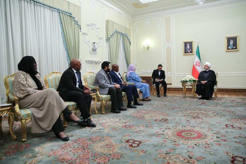 روحاني: على ايران وجنوب افريقيا تكثيف مشاوراتهما في دعم فلسطين واليمن