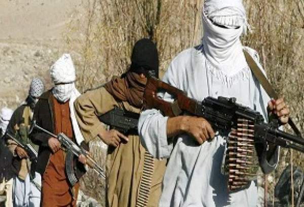 کشته و زخمی شدن ۱۷ نظامی افغانستانی در حمله طالبان