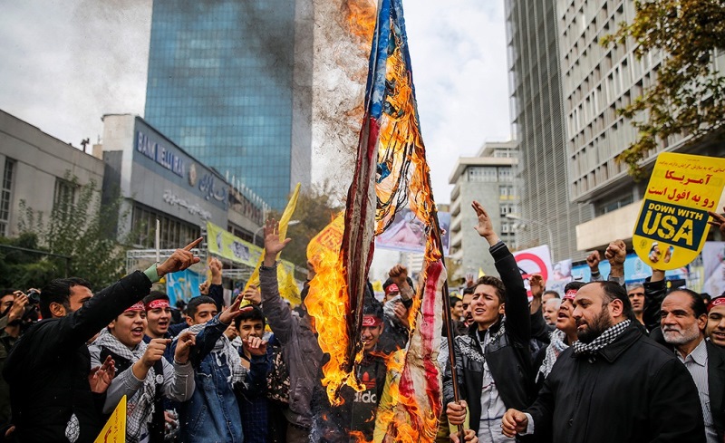 مسيرات مليونية في ذكرى اليوم الوطني لمقارعة الاستكبار العالمي تعم ايران بشعار 