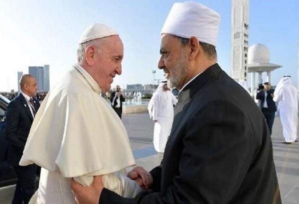 رایزنی رهبر کاتولیک های جهان و شیخ الازهر درباره همکاری های مشترک