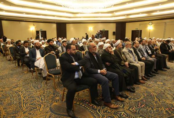 Le début de la cérémonie de fermeture de la 33ème conférence de l’Unité islamique 