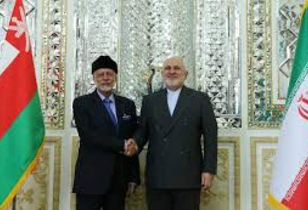 جواد ظریف کی عمان کے وزیرخارجہ یوسف بن علوی سے ملاقات