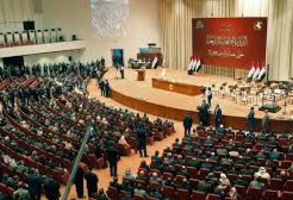 عراق پارلمینٹ میں وزیر اعظم کے چناو کے لیے متعدد نام پیش کردیے گئے