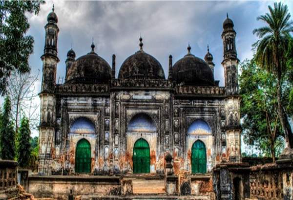خشم مسلمانان هند از تغییر کاربری یک مسجد به معبد