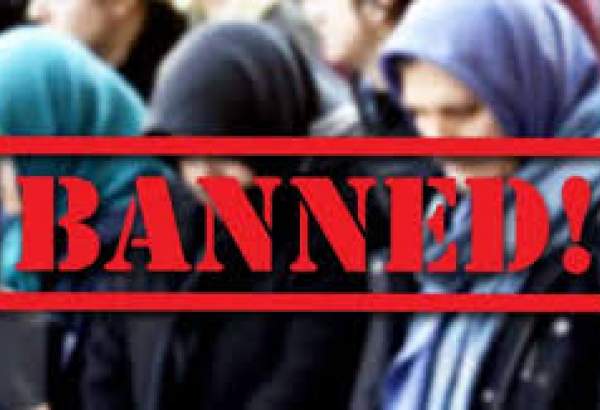 برطانیہ کے آزاد معاشرے میں مسلمان خواتین کے حجاب پر پابندی