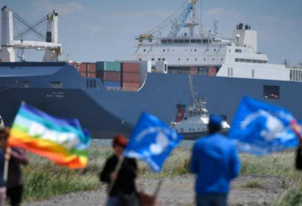Saudi ship likely carrying US-made arms flees Spanish port amid protests