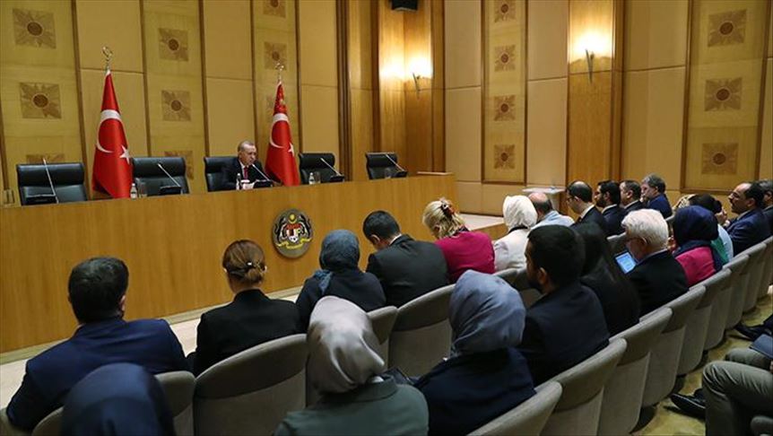 أردوغان يتعهد بالرد على "عقوبات" واشنطن ضد "السيل التركي"