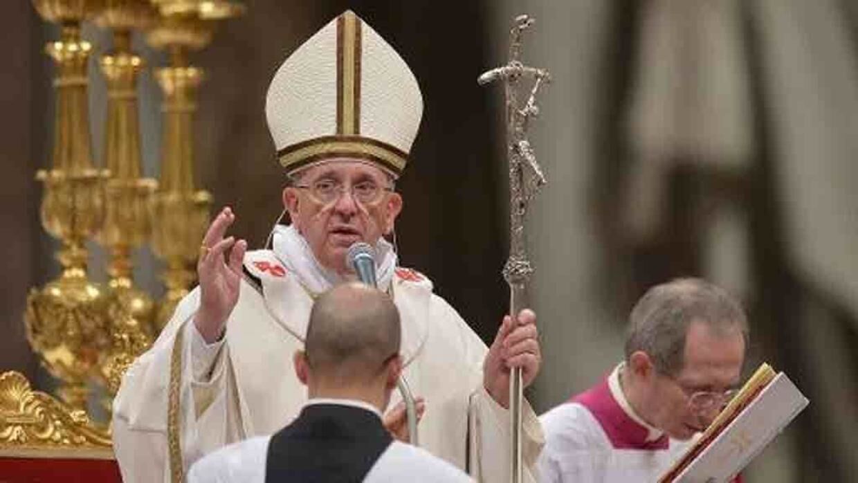 الرئيس الايراني يهنئ بابا الفاتيكان بذكرى ميلاد المسيح (ع)