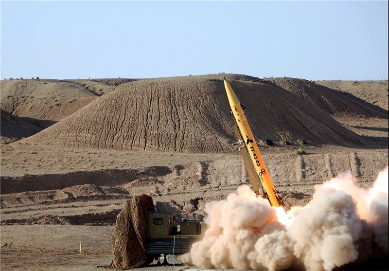 لحظه اصابت موشک به پایگاه عین‌الاسد آمریکا در عراق