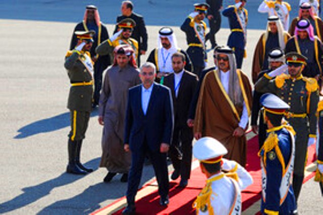 أمير قطر يصل الى طهران