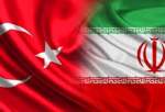 وزیر دفاع ترکیه خواستار تلاش مشترک با ایران برای جلوگیری از توسعه تنش‌ها شد