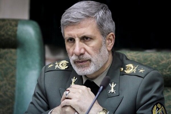 العميد أمير حاتمي الصواريخ الايرانية أصابت قاعدة "عين الاسد" بدقة مئة في المئة