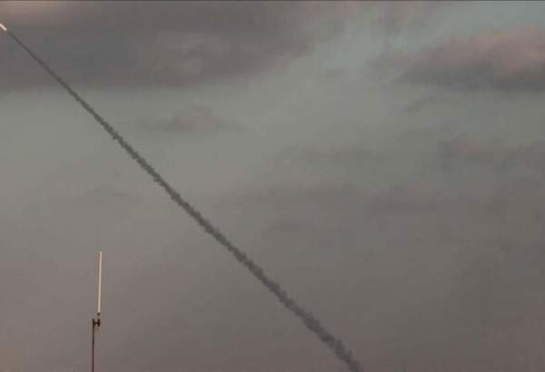 پاسخ مقاومت اسلامی فلسطین به جنایات اسرائیل/شلیک یک فروند راکت به شهرک‌های صهیونیست‌نشین از غزه