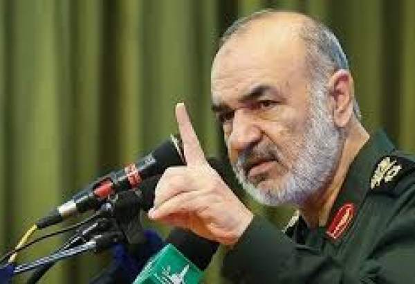 Top IRGC chief reacts to US threats on killing more Iranian commanders