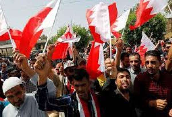 بحرینی عوام انقلاب کو جاری رکھتے ہوئے ایک بار پھر سڑکوں پر