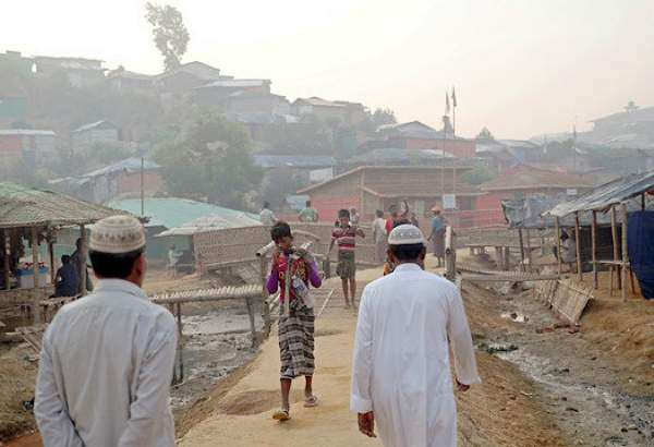 Bangladesh mulls backtrack on Rohingya relocation plan