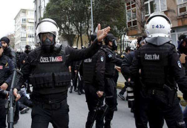 حکم بازداشت شماری دیگر از طرفداران گولن در ترکیه صادر شد