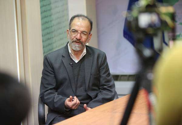 Jafar Ghanadbashi, Iranian political commentator