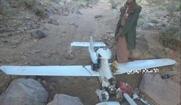 أسقطت الدفاعات الجوية اليمنية،  طائرة تجسسية تابعة لقوى العدوان السعودي الأميركي قبالة نجران