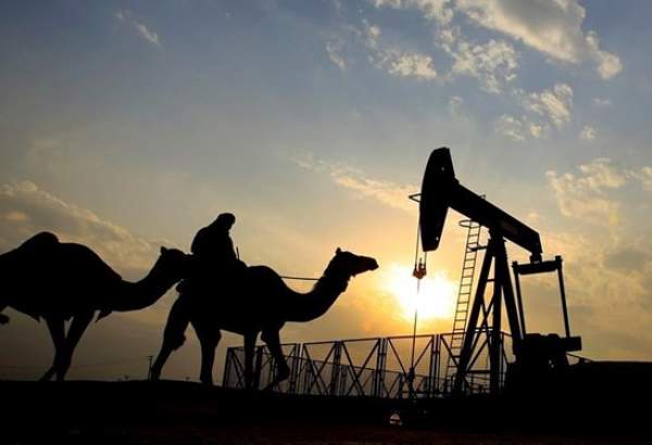 احتمال سقوط قیمت نفت به ۲۰ دلار