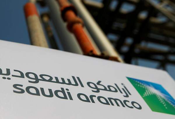 Saudi Arabia orders Aramco to up oil capacity by 1M bpd