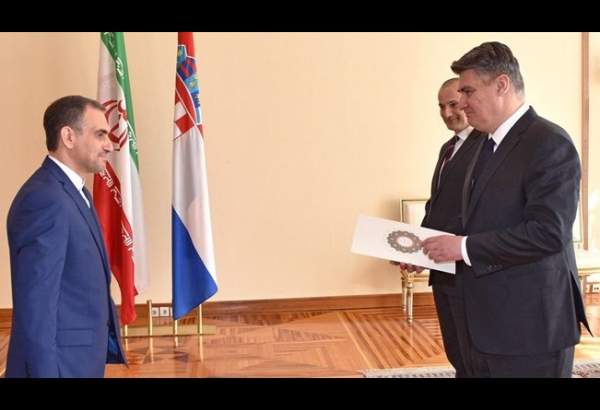 سفیر جدید ایران در کرواسی استوارنامه خود را تقدیم رئیس جمهور این کشور کرد