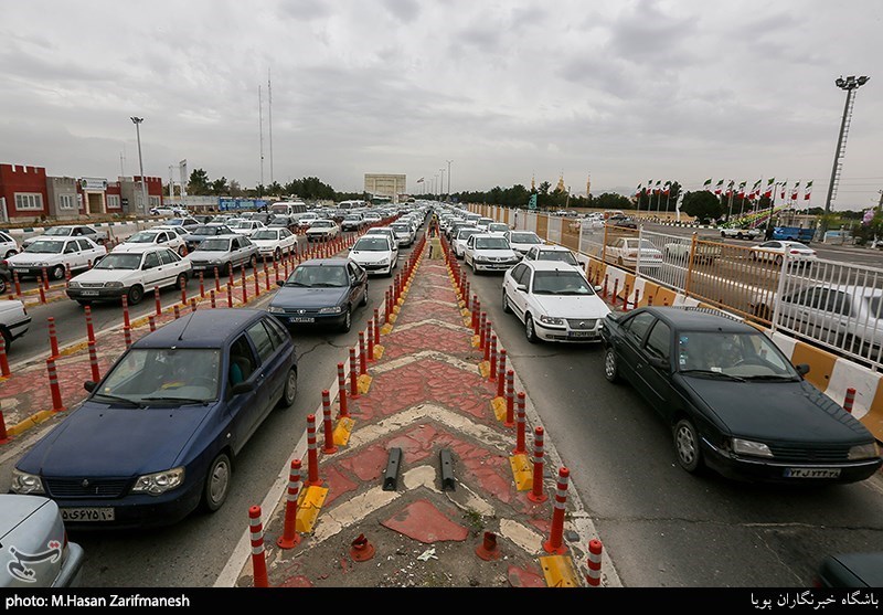 ممنوعیت خروج خودروها از تهران به استثنای خودروهای حامل سوخت و امدادی و نظامی