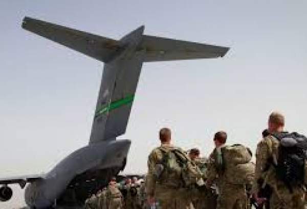 امریکی فوجیوں نے عراق سے ایک اور فوجی بیس خالی کردی