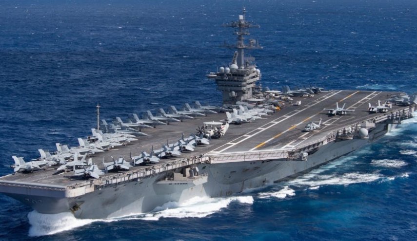 البحرية الأمريكية بإجلاء آلاف البحارة عن حاملة الطائرات "يو أس أس ثيودور روزفلت" في غوام