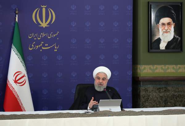 روحانی: مبارزه با فقر هم مثل مبارزه با کرونا مهم است