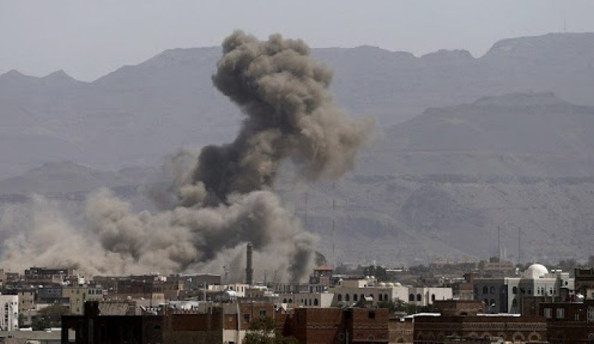 طيران العدوان السعودي-الأمريكي يشن 21 غارة على اليمن السبت