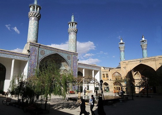 Jameh Mosque of Hamedan, Iran (photo)  