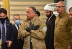 Iraqi PM visits Hashd al-Sha’abi command center wearing its uniform